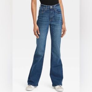 Universal Thread Women's High-Rise Flare Blue Jeans